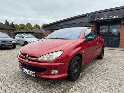 Gebraucht Peugeot 206 CC 109 PS (80 kW) 2003 Rot Cabrio