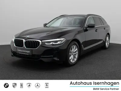 Gebraucht BMW 520 Sport Line 190 PS (139 kW) 2023 Schwarz ii668schwarz Limousine