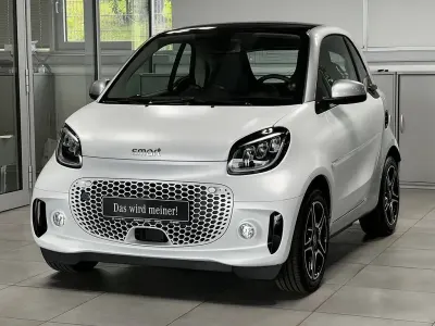 Gebraucht Smart ForTwo Electric Drive Passion 60 kW (82 PS) 2024 Weiß Coupé