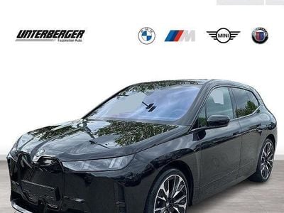 Nouă BMW iX M Sport 400 kW (544 CP) 2025 Negru SUV