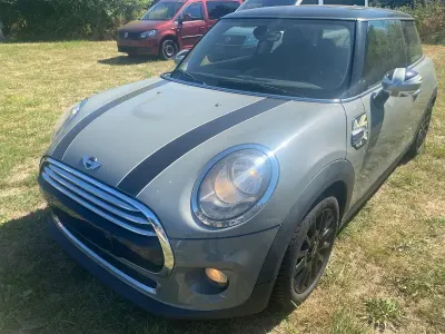 Gebraucht Mini Cooper D Sport 116 PS (85 kW) 2015 Grau Kleinwagen
