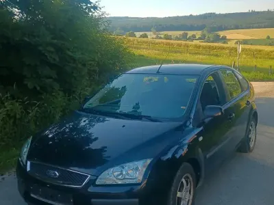 Gebraucht Ford Focus 115 PS (84 kW) 2005 Schwarz Limousine