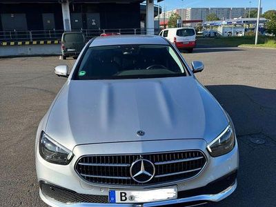 Gebraucht Mercedes E220 194 PS (142 kW) 2020 Grau Limousine