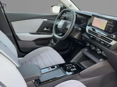 Second-hand Citroën C4 131 CP (96 kW) 2025 Gri Berlinǎ