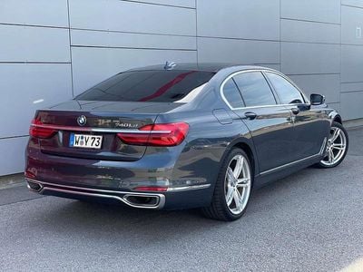 BMW 740