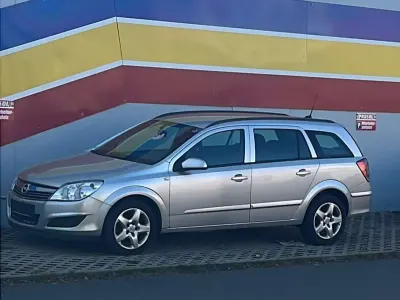 Gebraucht Opel Astra 110 PS (80 kW) 2007 Silber Kombi