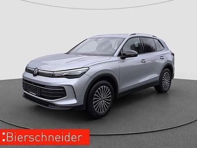 Gebraucht VW Tiguan Goal 150 PS (110 kW) 2024 Silber SUV