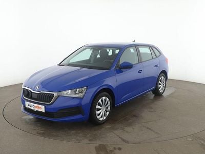 Gebraucht Skoda Scala Active 116 PS (85 kW) 2019 Blau Kleinwagen