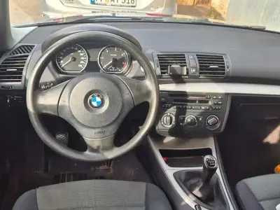 Gebraucht BMW 118 122 PS (89 kW) 2006 Grau Kleinwagen