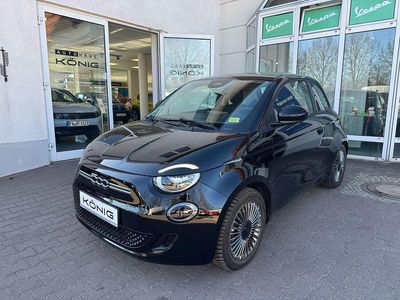 Gebraucht Fiat 500e 86 kW (118 PS) 2023 Schwarz Kleinwagen