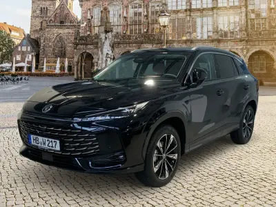 Neu MG HS Luxury 272 PS (200 kW) 2025 Schwarz SUV