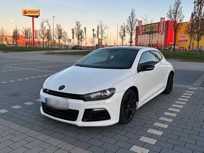 Gebraucht VW Scirocco R 265 PS (194 kW) 2011 Weiß Coupé