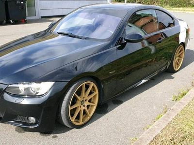 gebraucht BMW 335 E92 i Biturbo + Handschalter + Leder