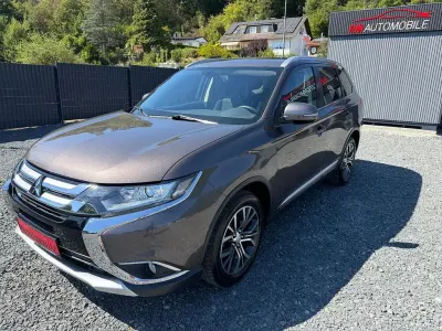 Gebraucht Mitsubishi Outlander Edition 150 PS (110 kW) 2017 Braun SUV