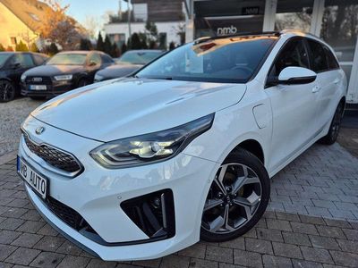 Second-hand Kia Ceed Sportswagon Platinum Edition 141 CP (103 kW) 2021 Alb Break