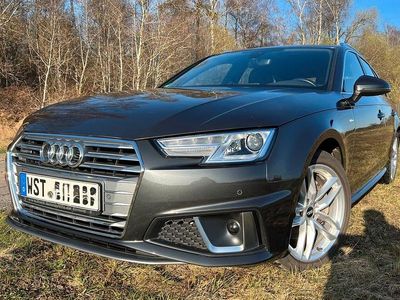 Gebraucht Audi A4 S-Line 190 PS (139 kW) 2019 Grau Kombi
