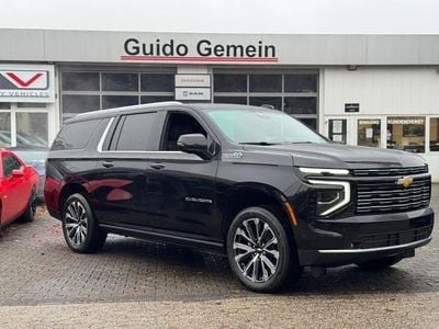 Schwarz (black) Neu 2025 Chevrolet Suburban SUV | 101.800 €