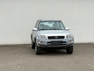 Gebraucht Toyota RAV4 128 PS (94 kW) 1998 Silber SUV