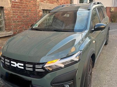 Gebraucht Dacia Jogger Extreme 140 PS (102 kW) 2023 Grün Van / Kleinbus