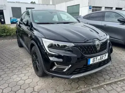 Gebraucht Renault Arkana Evolution 140 PS (102 kW) 2024 Schwarz SUV