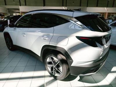Neu Hyundai Tucson Trend 160 PS (117 kW) 2025 Weiss SUV