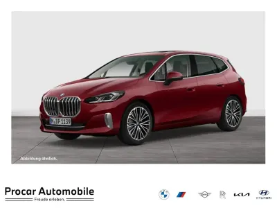 Gebraucht BMW 223 Active Tourer Luxury Line 204 PS (150 kW) 2023 Rot Van / Kleinbus