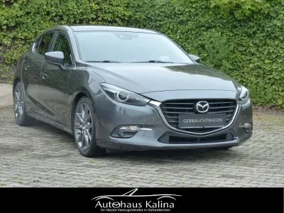 Używany Mazda 3 Signature 120 KM (88 kW) 2018 Szary Sedan/Limuzyna