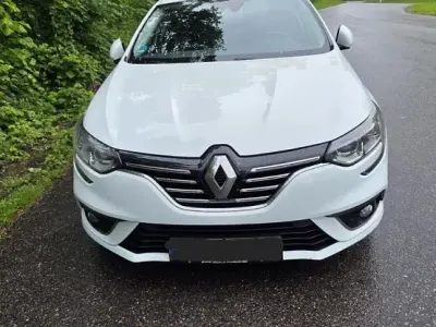Gebraucht Renault Mégane GrandTour 101 PS (74 kW) 2017 Weiß Kombi