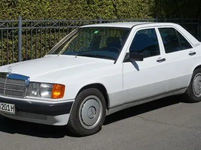 Brugt Mercedes 190 75 HK (55 kW) 1992 Hvid Sedan