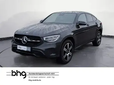 Second-hand Mercedes GLC300e Advanced 320 CP (235 kW) 2021 Gri Coupe