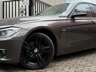 Braun Gebraucht 2013 BMW 320 Sport Line Limousine | 9.500 € (Guter Preis)