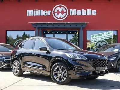 Gebraucht Ford Kuga ST-Line X 224 PS (164 kW) 2023 Obsidianschwarz SUV