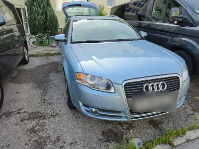 Gebraucht Audi A4 131 PS (96 kW) 2006 Blau Kombi