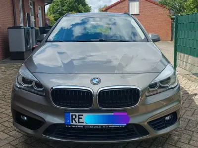 Gebraucht BMW 218 Active Tourer Sport Line 136 PS (100 kW) 2016 Braun Van / Kleinbus