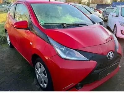 Gebraucht Toyota Aygo X-play 131 PS (96 kW) 2018 Andere Kleinwagen