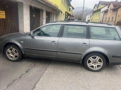 Gebraucht VW Passat 116 PS (85 kW) 2003 Grau Kombi