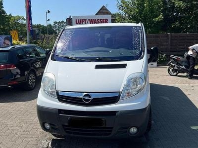 Gebraucht Opel Vivaro 105 PS (77 kW) 2011 Van / Kleinbus