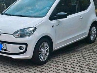 Weiß Gebraucht 2015 VW up! Kleinwagen | 3.750 € (Guter Preis)