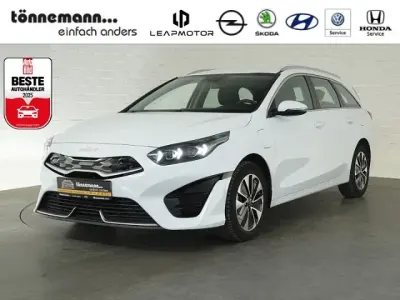 Gebraucht Kia Ceed Sportswagon Vision 141 PS (103 kW) 2022 Cararra weiß Kombi