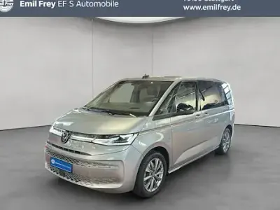Używany VW Multivan Style 204 KM (150 kW) 2022 Srebrny Minivan