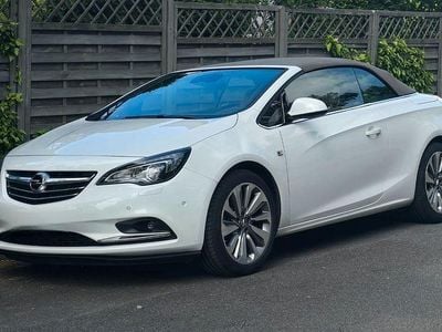 Gebraucht Opel Cascada Innovation 200 PS (147 kW) 2016 Weiß Cabrio