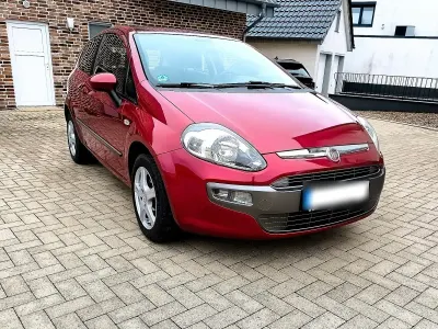 Gebraucht Fiat Punto Evo Dynamic 69 PS (50 kW) 2010 Rot Kleinwagen