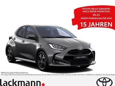 Grey metallic Neu 2025 Toyota Yaris Hybrid Limousine | 23.989 € (Guter Preis)