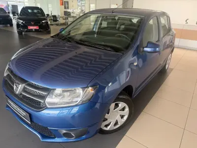 Gebraucht Dacia Sandero 90 PS (66 kW) 2014 Blau Limousine