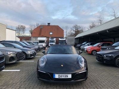 Porsche 911 Carrera