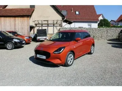 Neu Suzuki Swift Comfort 83 PS (61 kW) 2025 Orange Kleinwagen