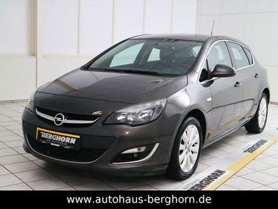 Gebraucht Opel Astra Exklusiv 140 PS (102 kW) 2015 Platin anthrazit (metallic) Limousine