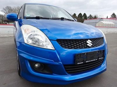Usado Suzuki Swift Comfort 94 HP (69 kW) 2011 Azul Citadino