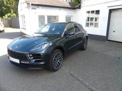 Porsche Macan S