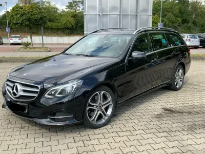 Gebraucht Mercedes E250 204 PS (150 kW) 2016 Schwarz Kombi